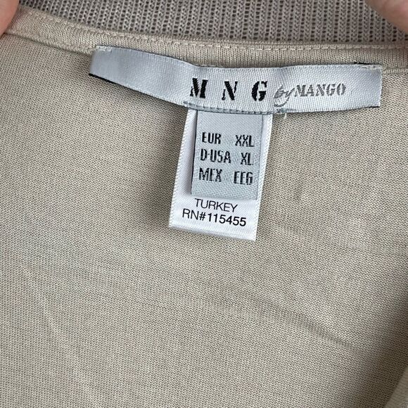 Pre-Loves MNG by Mango Womens Tan Short Sleeve Top with Sequins Bow Size XL - Picture 6 of 6